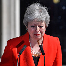 Theresa May neden istifa etti?