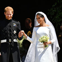 Hayranları Prens Harry ve Meghan Markle'ın düğününü unutmuyor