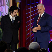 Binali Yıldırım, Okan Bayülgen'in programına konuk oldu