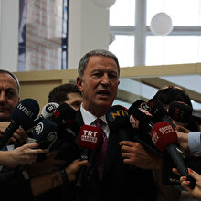 Bakan Akar'da üç partiye ziyaret