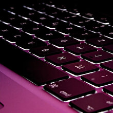 Apple'dan 'Macbook' yeniliği: 'Klavye değişecek'