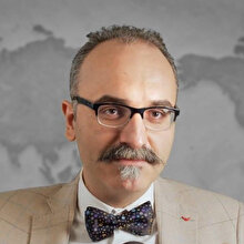 Türk Kahvesi'nin bu haftaki konuğu Emrah Safa Gürkan oldu