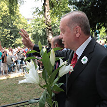 Cumhurbaşkanı Erdoğan Srebrenitsa Soykırımı geçit törenine katıldı