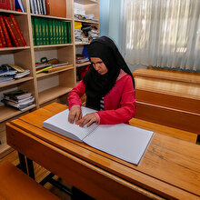 Doğuştan görme engelli Merve'nin başarısı: İstediği her üniversiteye girebiliyor