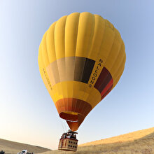 Tarihi kentte sıcak hava balonu uçuşları başladı