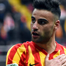 Deniz Türüç Fenerbahçe’yi seçti