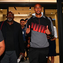 Galatasaray'ın yeni transferi Nzonzi İstanbul'da