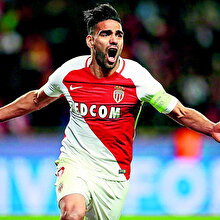 Falcao sonunda bitti: Taraftarın gözü KAP'ta