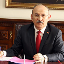 Vali açık alanda alkol içmeyi yasakladı