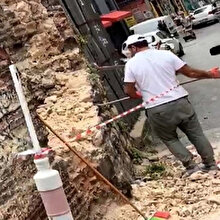 Mimar Sinan tarafından yapılan 450 yıllık tarihi çeşmeyi levyeyle yıktılar
