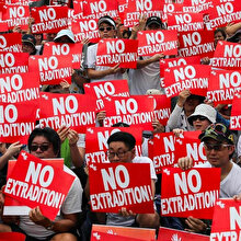 Hong Kong'u birbirine katan yasa tasarısı ne ifade ediyor?