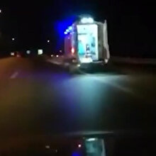 Mersin'de akıl almaz olay: Şoförüm diyerek hastane önünden ambulans kaçırdı