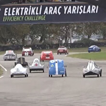 Kocaeli'de yerli elektrikli araç yarışması nefes kesti