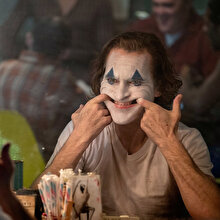 Joker IMDb'nin en çok beğenilen 10 filminden biri oldu!