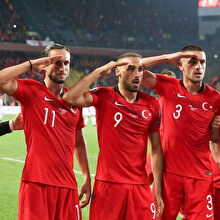 UEFA'dan Türkiye'ye 'asker selamı' soruşturması