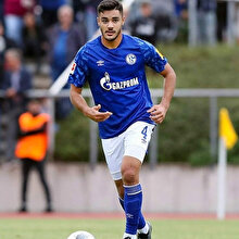 Schalke, asker selamı veren Ozan Kabak için kararını açıkladı