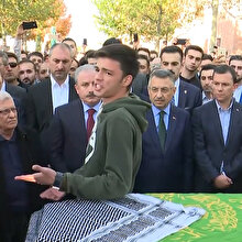 Nuri Pakdil'in gençleri