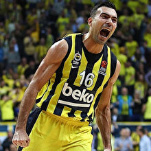 EuroLeague: Kostas Sloukas 10 Yılın En İyi Takımına Aday!