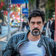 Burak Hakkı'nın çiftlik hayatı: Organik sebze ve meyve yetiştiriyor