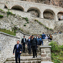 Kültür ve Turizm Bakanı Ersoy, Sümela Manastırı'nı ziyaret etti