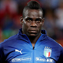 Irkçılığa karşı mücadeleyle geçen bir ömür: Mario Balotelli