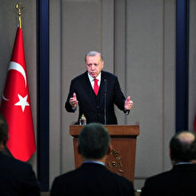Cumhurbaşkanı Erdoğan'dan UEFA'ya asker selamı tepkisi