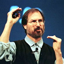 Tozlu Raflar: Steve Jobs, 1997'de çevrimiçi Apple mağazasını açarak şirketi felaketten kurtardı