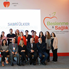 Yeme bozuklukları en çok ergenler ve genç yetişkinlerin sağlığını tehdit ediyor