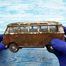 Klasik Volkswagen minibüsün bakım sonrası muhteşem değişimi