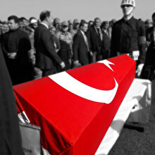 Tedavi gören bir askerimiz şehit oldu