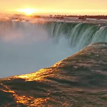 Niagara Şelaleleri'nde muhteşem gün doğumu manzarası