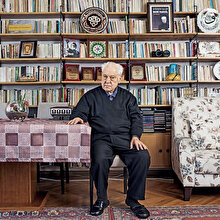 Nuri Pakdil = Başka