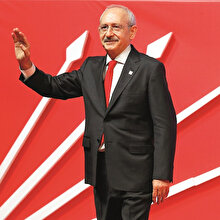 ‘Kahraman sizin, Genel Başkanlık benim olsun’