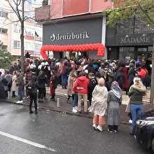 İstanbul'da 'Black Friday' izdihamı: 3 kişi hastanelik oldu