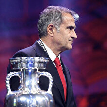 Şenol Güneş: Rakiplerin hiçbirinden çekinmiyoruz