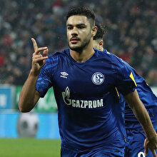 Ozan Kabak, Kicker dergisinde haftanın 11'inde yer aldı