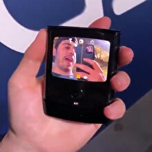 Karşınızda katlanabilir Motorola Razr 2019 modeli
