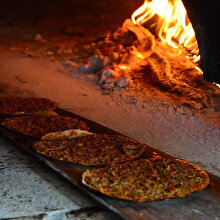 Siyez buğdayından lahmacun yapıldı: Kanserden koruyor