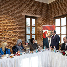 İskender Pala: Edirne Sarayı yeniden ayağa kaldırılmalı