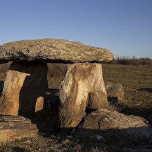 Trakya dolmenleri İngiltere'nin önemli tarihi anıtlarından Stonehenge benzetiliyor