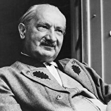 İyi biri ama bir Nietzsche değil: Martin Heidegger