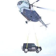 Rus vloggerın milyonluk şovu: Mercedes marka otomobilini helikopterden attırdı