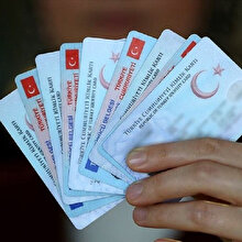 Vatandaş nüfus müdürlüklerine akın etti: İşte yeni kimlik için son tarih