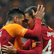 Galatasaray üç puanı beş golle aldı