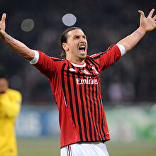 Zlatan İbrahimoviç yeniden Milan'da