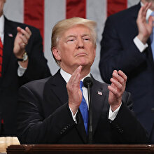 Trump'tan Farsça tweet: Cesaretiniz ilham verici