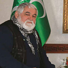 Mahallemiz yanıyordu seyirci kalamazdık