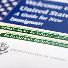 Mahkemeden Trump'ın Green Card alımını zorlaştıran kararına onay