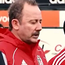 Sergen Yalçın'ın Beşiktaş'taki ilk antrenman görüntüleri