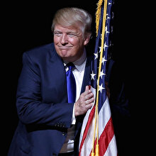 Trump: 'Mini Mike, deli Bernie'den nefret ediyor'